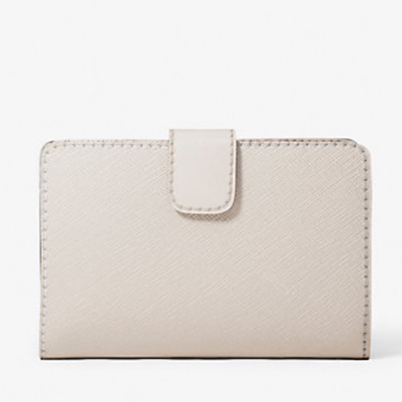 Michael Kors Jet Set Md Floral Embellished Signature Logo Bi-Fold Wallet ZP CN - Picture 6 of 16